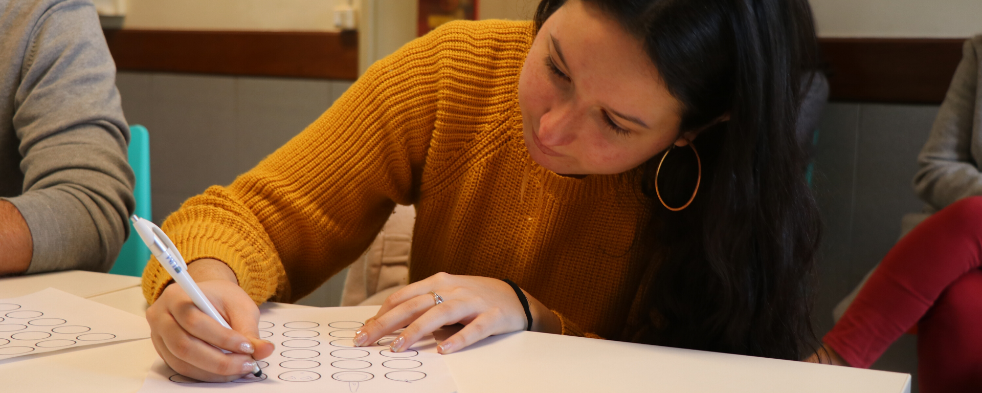 Alumna participa en taller sobre innovación. Alumna participa en taller sobre innovación.