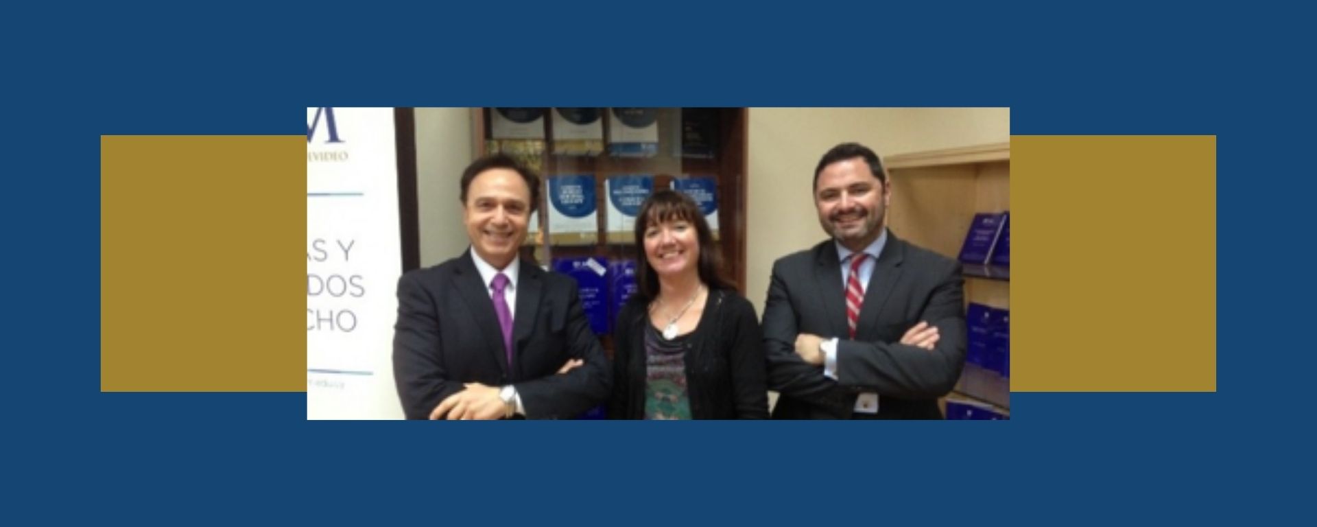 En la foto (Izq. a derecha): Dr. Pablo Genta, director de Máster y Posgrados FDER, Dra. Andrea Signorino, directora del DDS y Dr. Marcelo Barrientos. En la foto (Izq. a derecha): Dr. Pablo Genta, director de Máster y Posgrados FDER, Dra. Andrea Signorino, directora del DDS y Dr. Marcelo Barrientos.