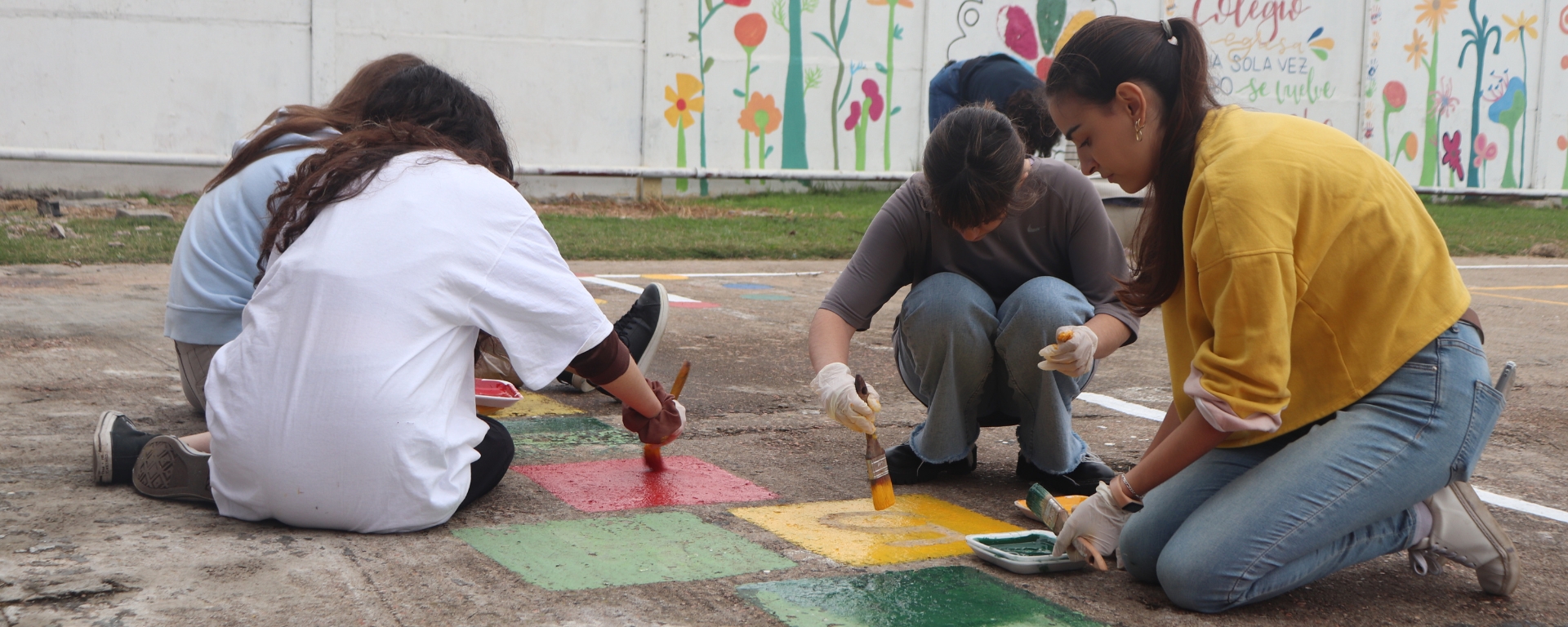 VUM realizó jornada de pintura