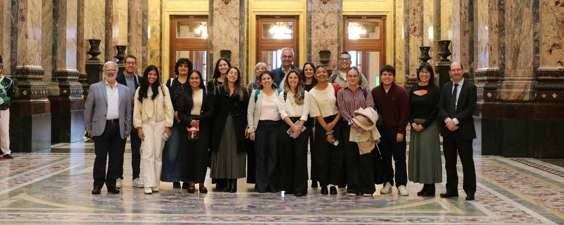 La UM recibió a estudiantes de posgrado de Argentina y Colombia en una salida académica internacional La UM recibió a estudiantes de posgrado de Argentina y Colombia en una salida académica internacional