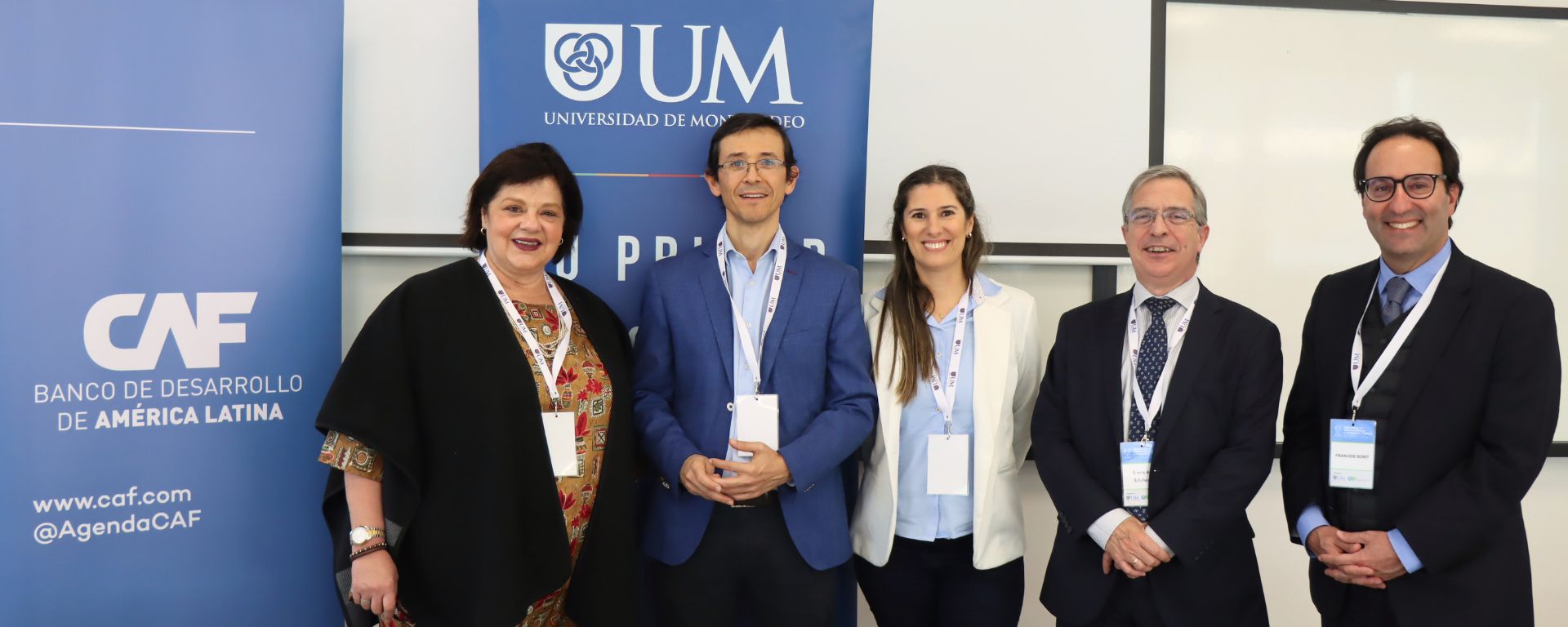 CAF -Banco de Desarrollo de América Latina- y la Universidad de Montevideo (UM) lanzaron la segunda edición del Diplomado en Gobernabilidad e Innovación Pública para líderes de la región, en conjunto con 18 Universidades de América Latina, el Caribe, España y Portugal. Las instancias de capacitación en formato híbrido abordarán temáticas como la gestión de equipos, comunicación estratégica, políticas de inclusión, resolución de conflictos y transformación organizacional, políticas locales de economía ambiental y cambio climático, entre otras. El programa en Uruguay se dicta desde el 2 de mayo hasta fines de noviembre. Tiene como objetivo debatir acerca de los temas fundamentales del desarrollo sostenible de la región, utilizando habilidades y herramientas de innovación pública y gobernabilidad para lograr cumplir con los Objetivos de Desarrollo Sostenible 2030. El cuerpo docente en modalidad presencial y virtual está compuesto por profesores de la FCEE, FCOM y FIUM como Alejandro Cid, Ana Balsa, Patricia Schroeder, Marcelo Caffera, Josefina Maisonnave, Arturo Bellocq, Marcelo Brasca, Analía Pérez González, Valeria Rodriguez y, desde Argentina, Patricia Debeljuh.