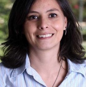 Ivana Lobo - Universidad Austral