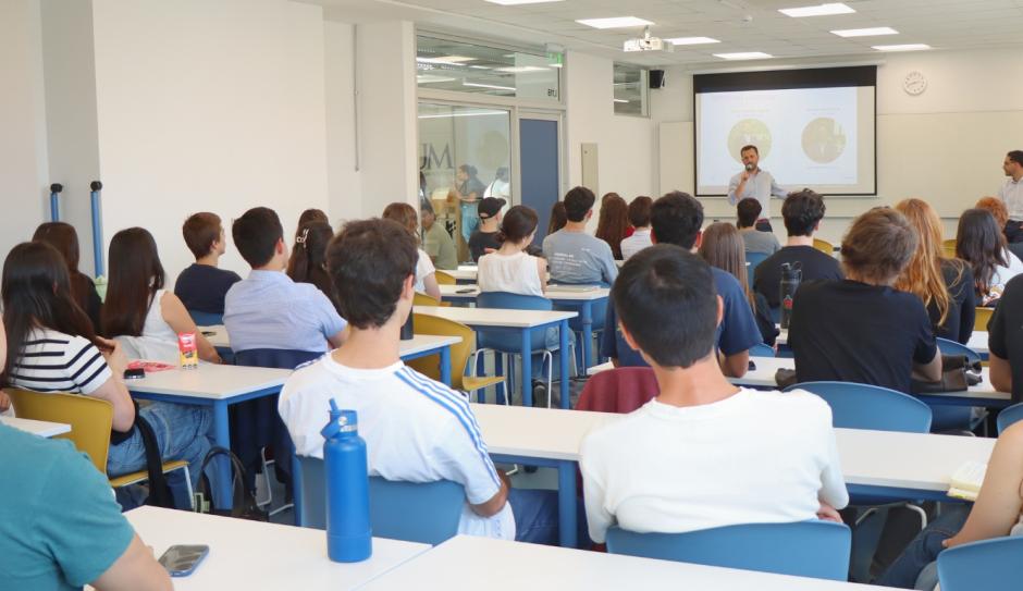 Vida Universitaria y Desarrollo profesional invitaron a un taller sobre el futuro del trabajo Vida Universitaria y Desarrollo profesional invitaron a un taller sobre el futuro del trabajo