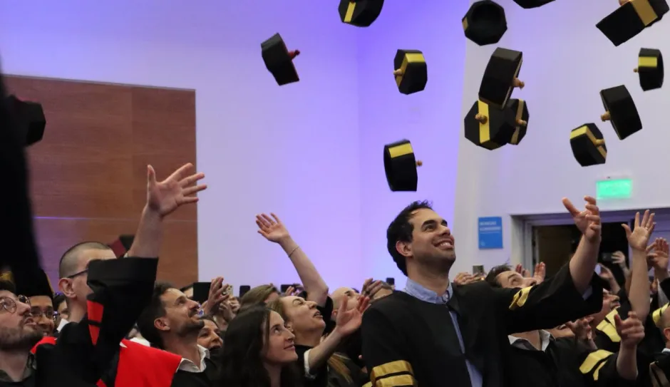 Se celebró la graduación de Maestrías y Especializaciones médicas