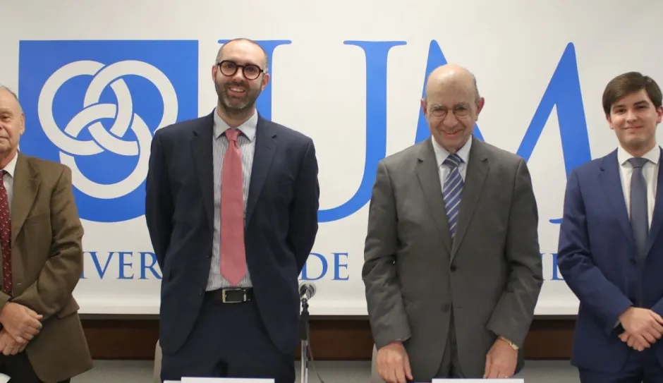 Procedimientos administrativos, digitalización e IA: los ejes de las Quintas Jornadas Montevideanas de Derecho Administrativo Prof. Dr. Mariano R. Brito