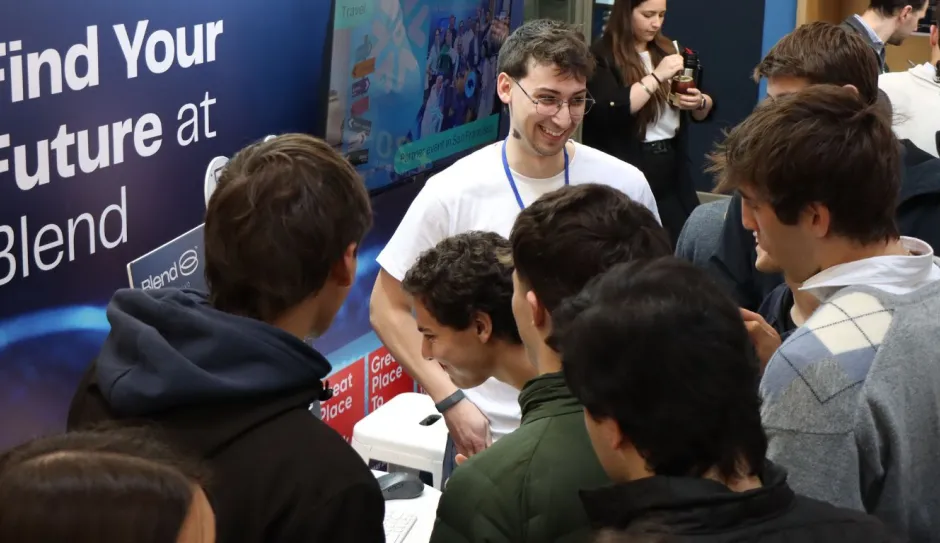 Feria de Empleo: se festejó la vigésima edición del evento que reúne alumnos y empresas