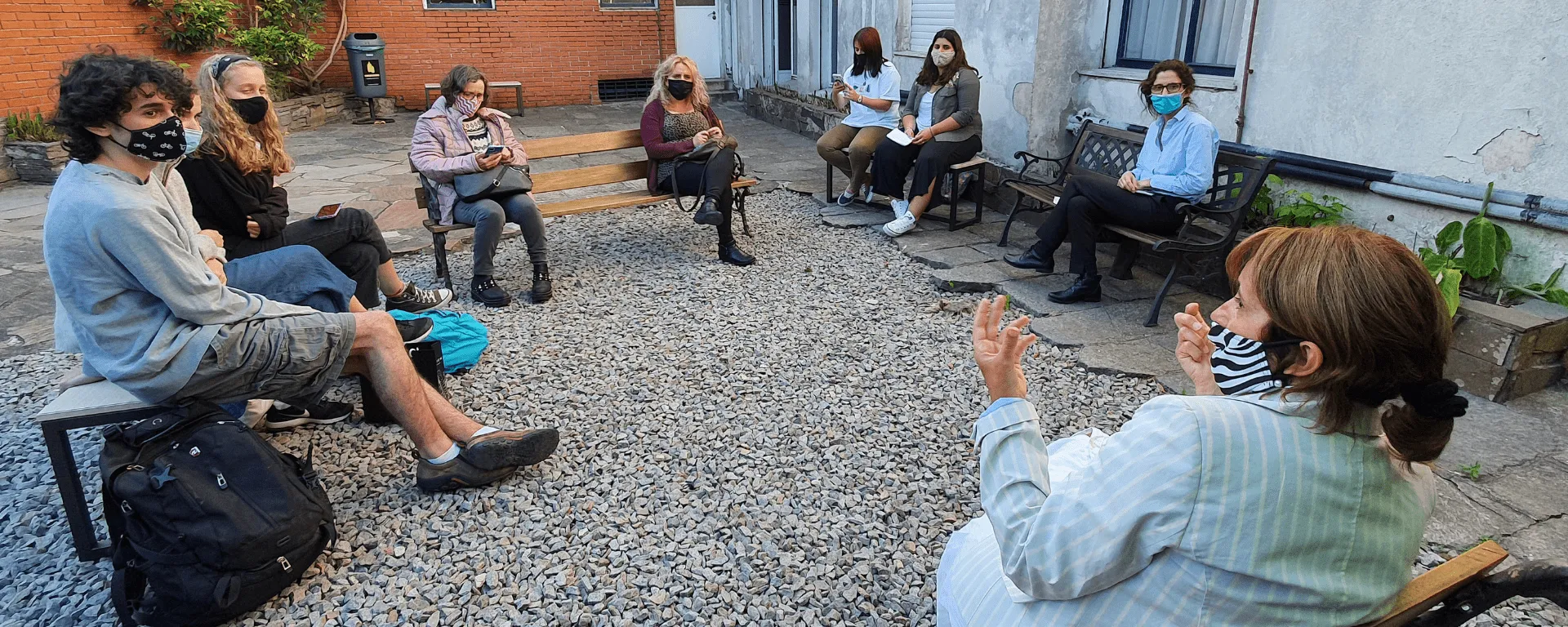 Lectura de textos en la FHUMyE Lectura de textos en la FHUMyE