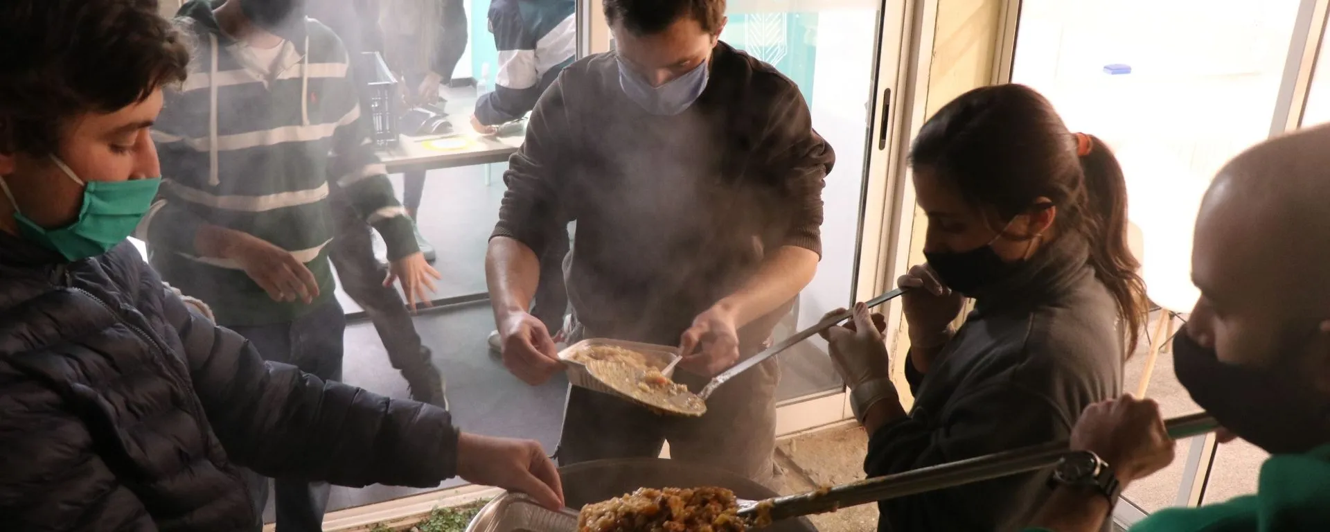 Voluntariado UM Voluntariado UM