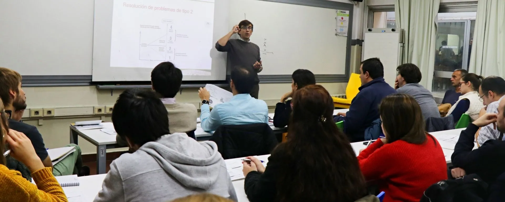 Dr. Julio Juan García-Sabater Dr. Julio Juan García-Sabater