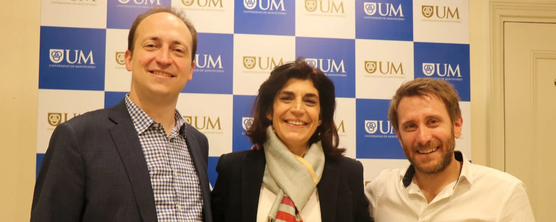 Los presentadores Los presentadores