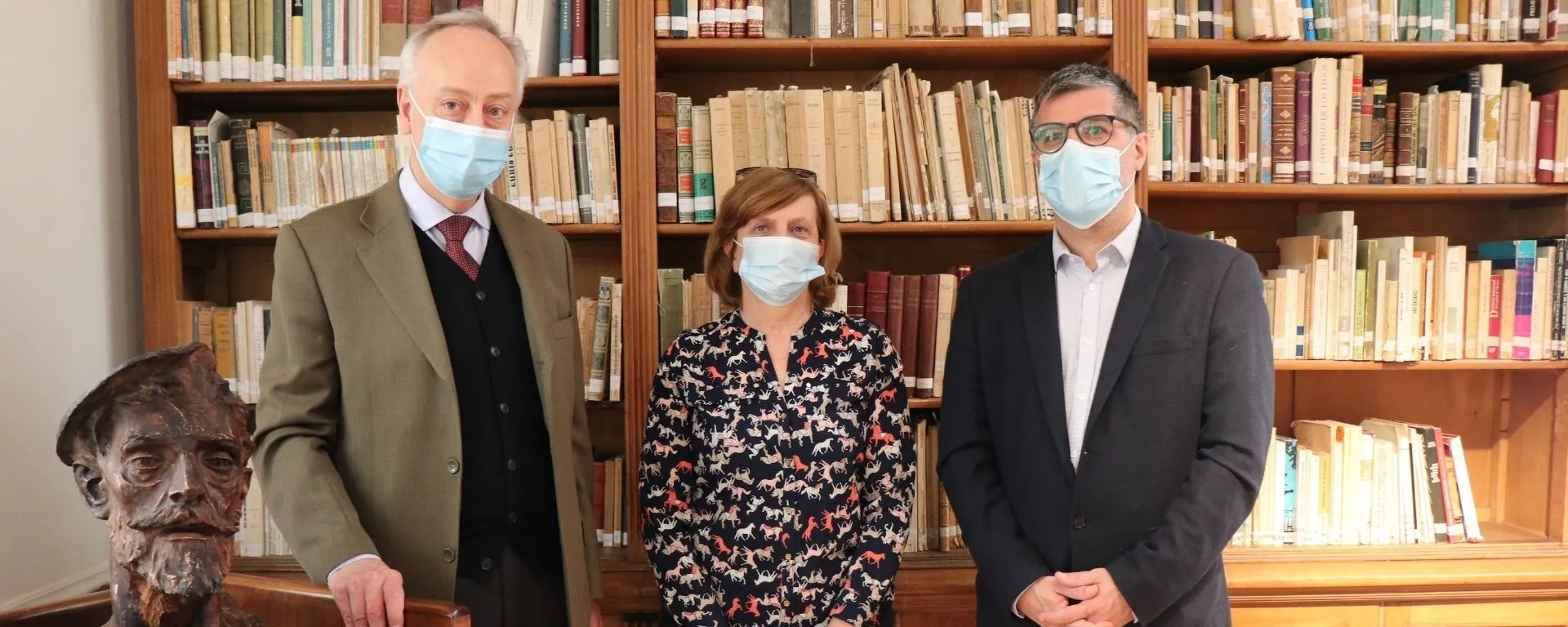 Visita del director de la Biblioteca Nacional al CEDEI Visita del director de la Biblioteca Nacional al CEDEI