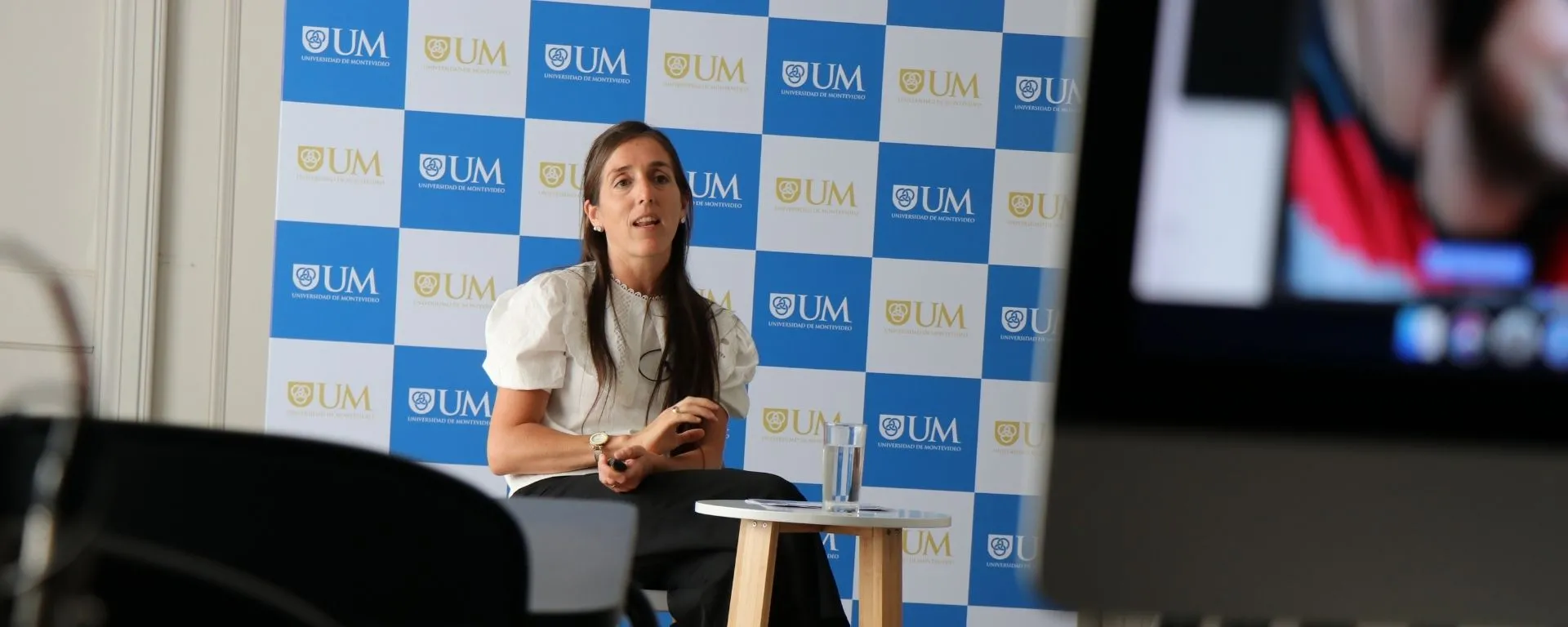 Conexión UM, conocé lo que tenemos para vos Conexión UM, conocé lo que tenemos para vos