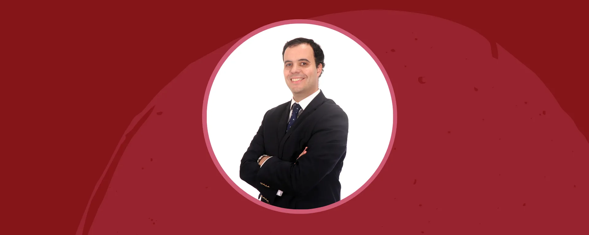 Marcelo Sheppard Gelsi estudió en Queen Mary University of London. Marcelo Sheppard Gelsi.