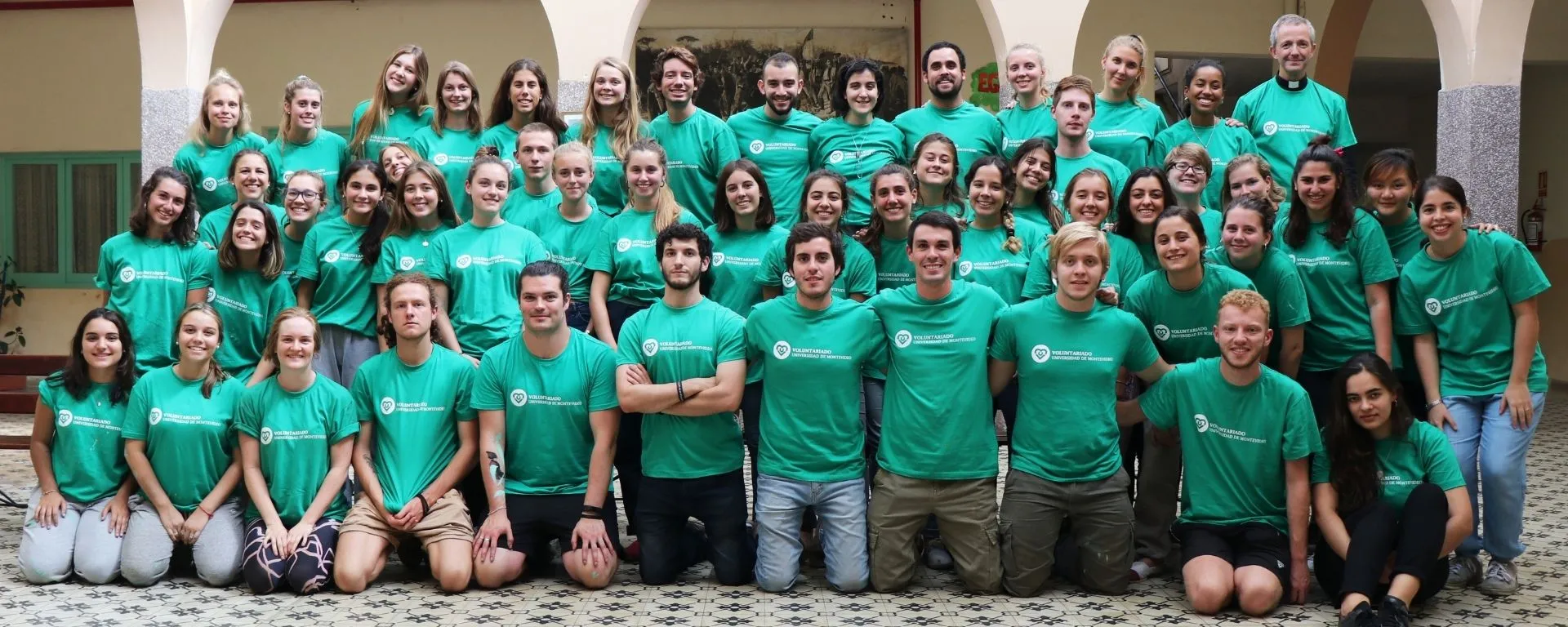 60 voluntarios se sumaron a Universitarios en acción 60 voluntarios se sumaron a Universitarios en acción