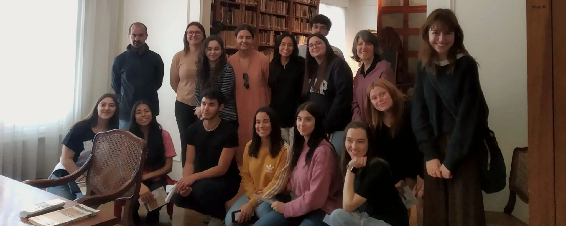 CEDEI recibió visita a su acervo CEDEI recibió visita a su acervo