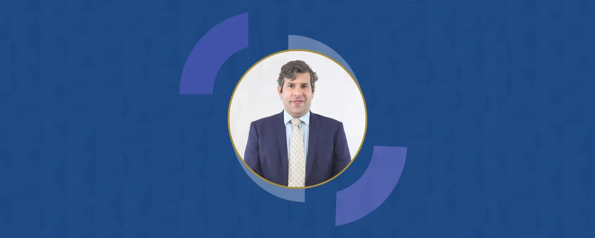 Martín Tanco expuso en el Simposio Académico Internacional GiroZero Martín Tanco expuso en el Simposio Académico Internacional GiroZero