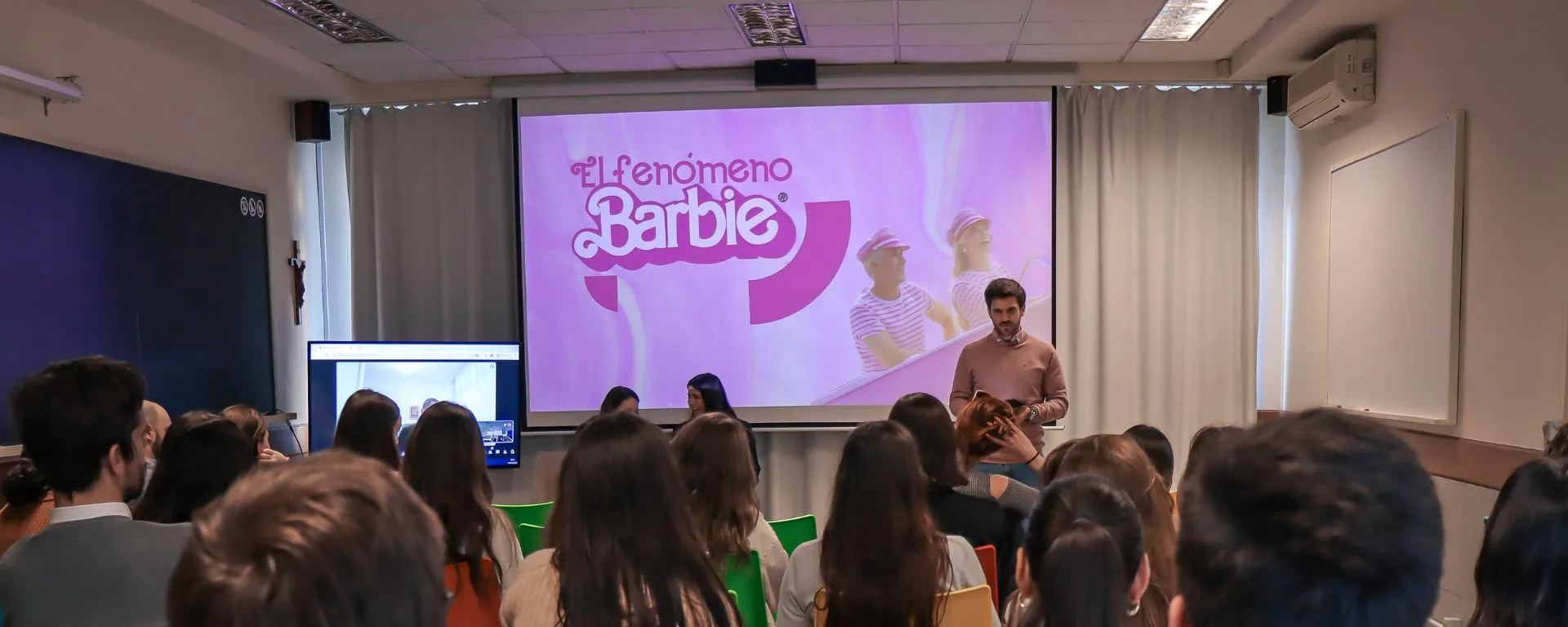 El fenómeno Barbie desde la academia El fenómeno Barbie desde la academia