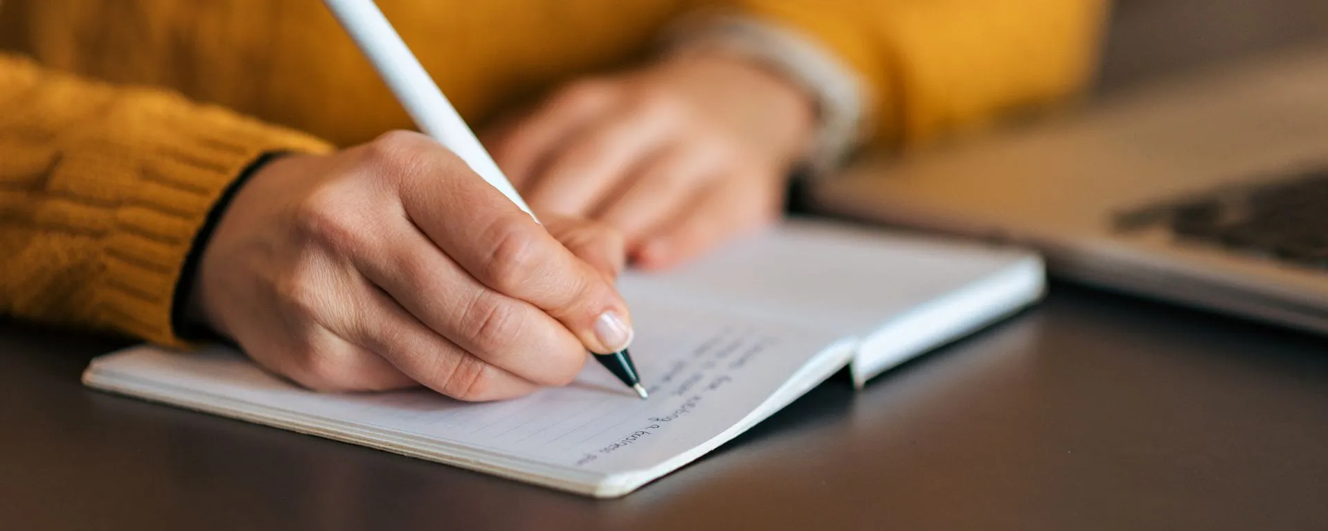 Ganadores de los challenges de Traducción y Ensayo Ganadores de los challenges de Traducción y Ensayo