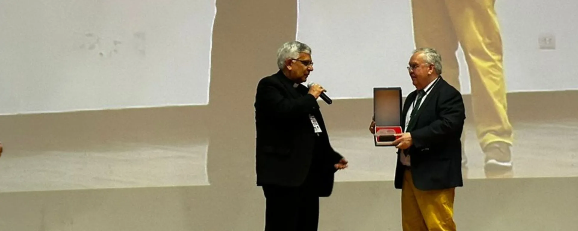 Coordinador de Humanidades y Educación participó en Congreso Internacional en Perú Coordinador de Humanidades y Educación participó en Congreso Internacional en Perú