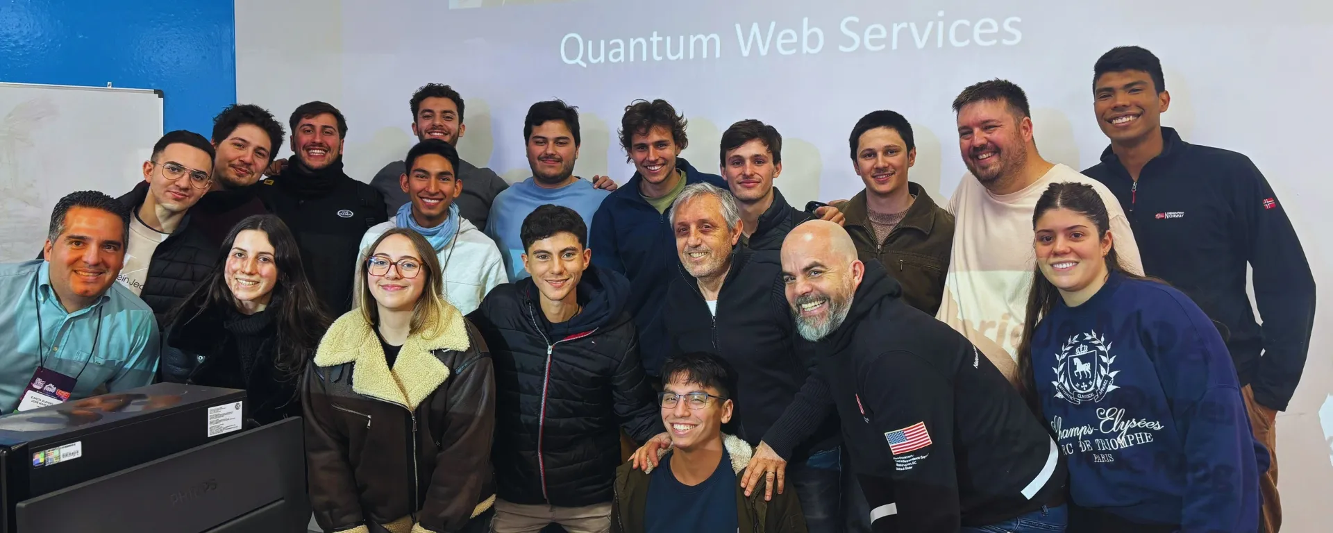 Estudiantes y profesores impulsan la investigación en la 50ª Conferencia Latinoamericana de Informática Estudiantes y profesores impulsan la investigación en la 50ª Conferencia Latinoamericana de Informática