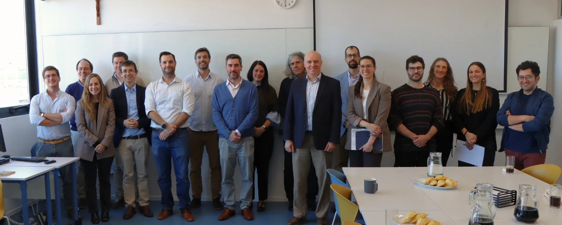 La UM recibió a los directores del Instituto Vidart, el nuevo Centro Nacional de Inteligencia Artificial La UM recibió a los directores del Instituto Vidart, el nuevo Centro Nacional de Inteligencia Artificial