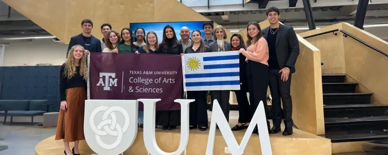 Alumnos y docente de Texas cursaron seminario en la UM